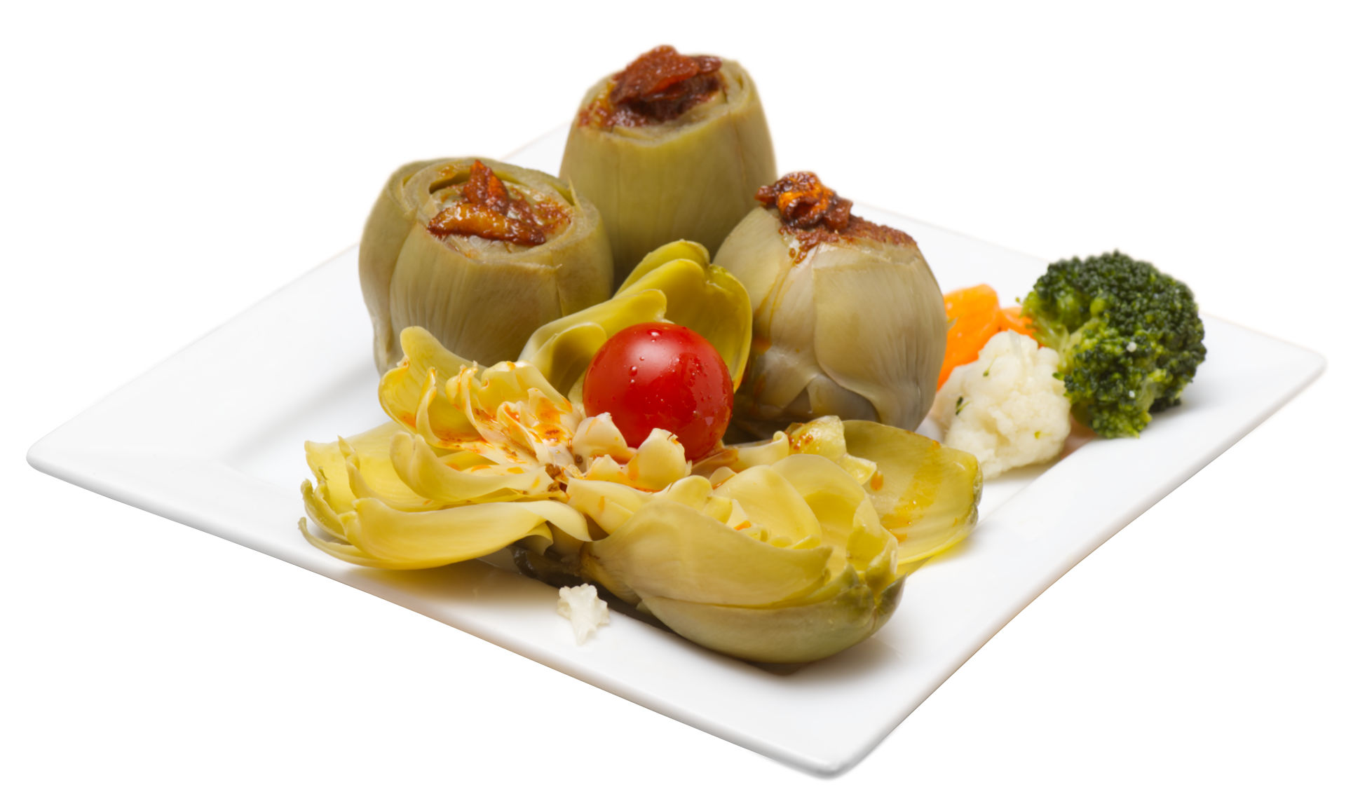 Salteado de alcachofas, brócoli y tomates cherry