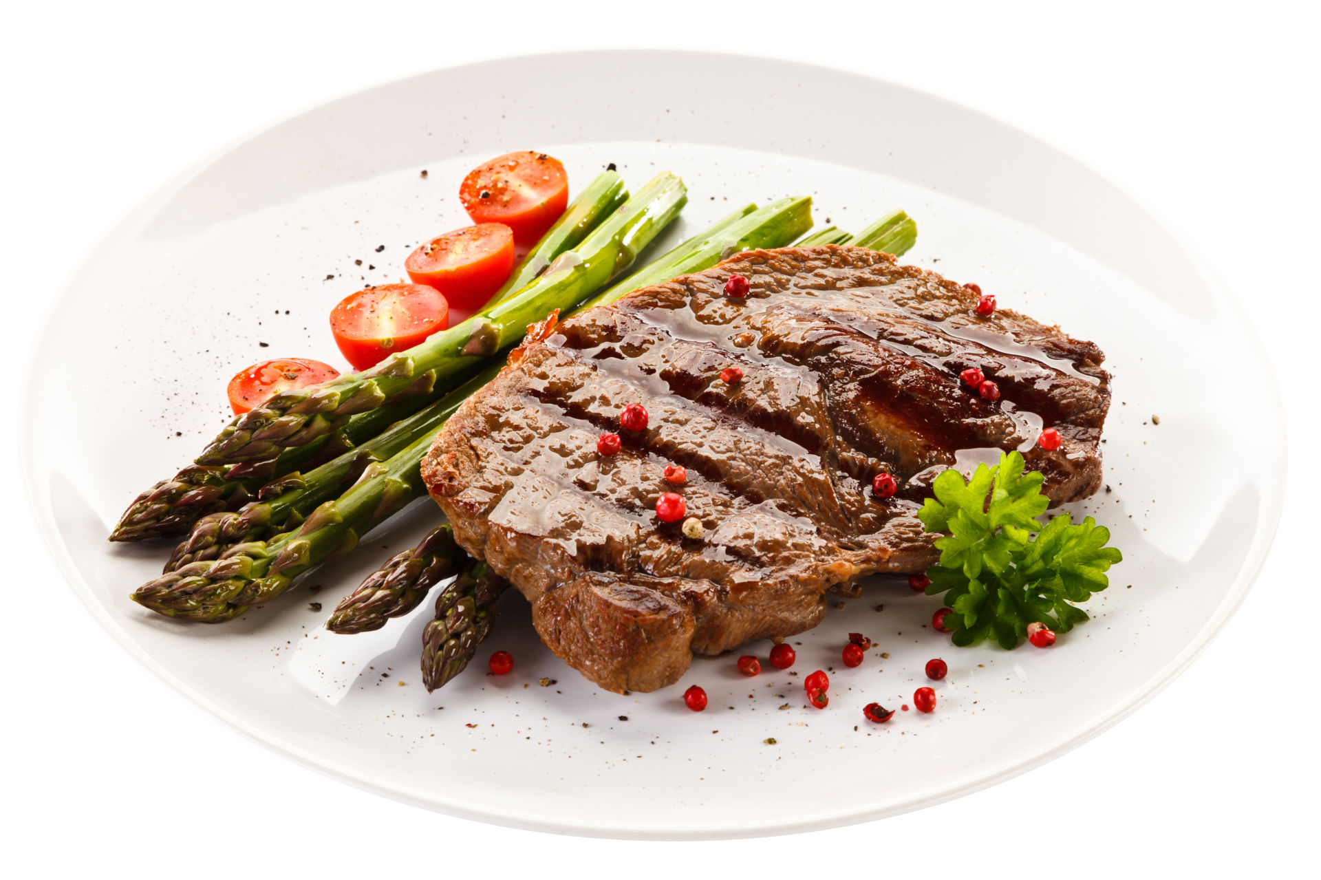 Filete de ternera con espárragos trigueros, cherrys y arándanos rojos